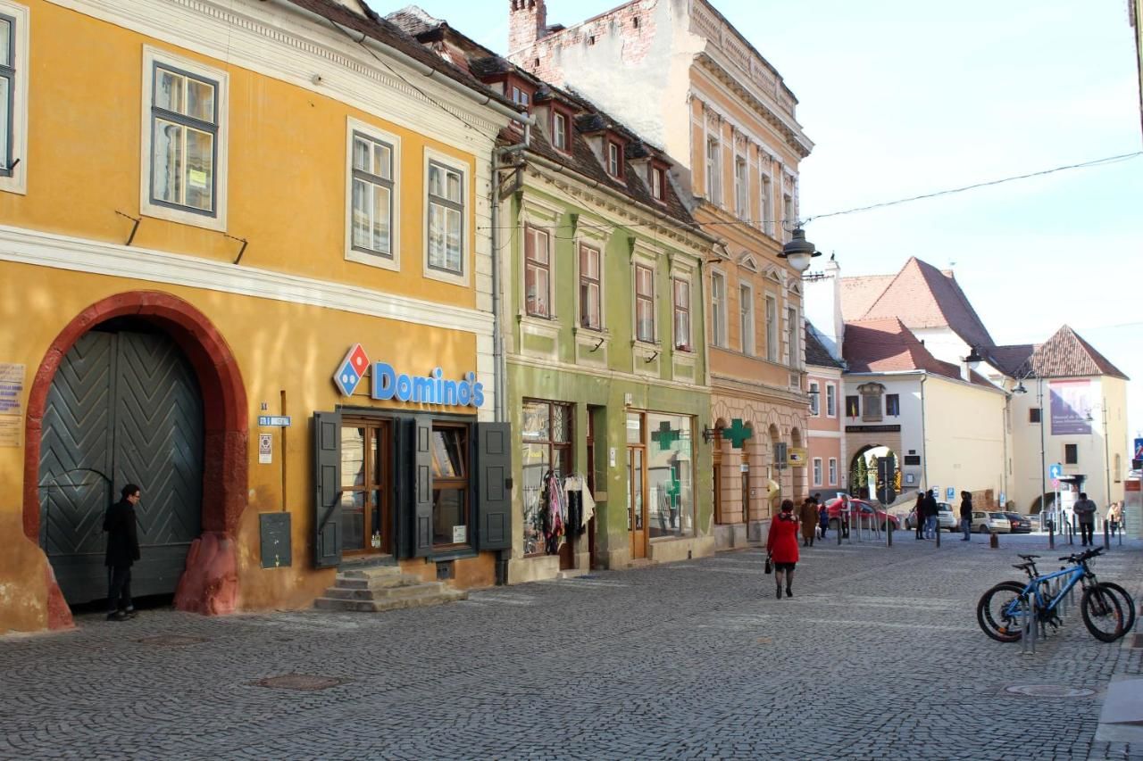 Проживание в семье Apartament Lucretia - Centrul Sibiului Сибиу-6