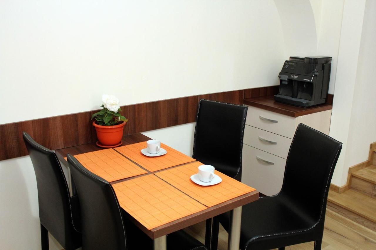 Проживание в семье Apartament Lucretia - Centrul Sibiului Сибиу-12